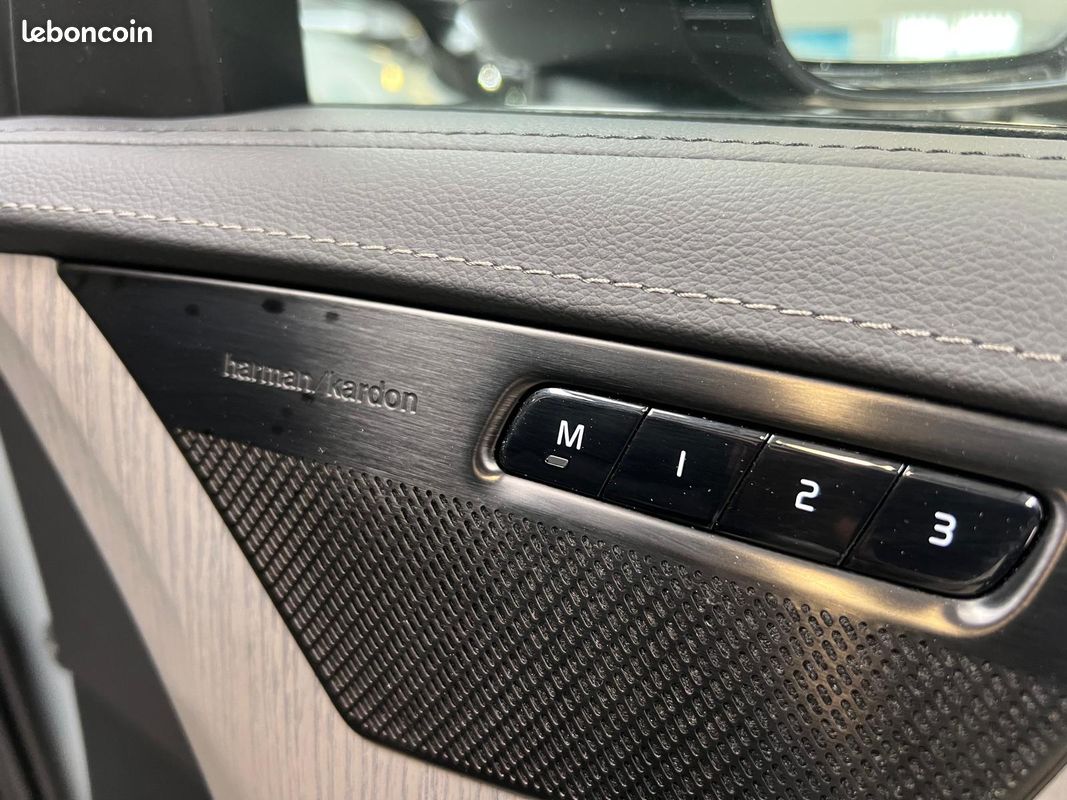 Volvo xc 90 II t8 awd rechargeable ultimatite style dark geartronic 8 7 places 310+145 ch tva récupérable (image 13)