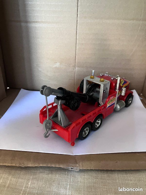 Voiture miniature - camion dépanneur (image 3)