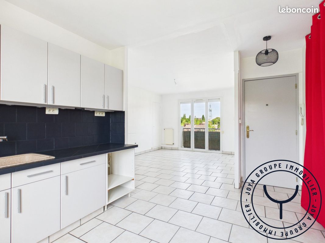 Appartement 3 pièces 58 m² · à Saint-André-les-Vergers · 58 m² · 610 €