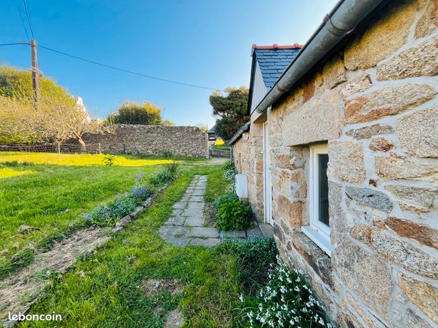 Charmante maison en pierre avec jardin