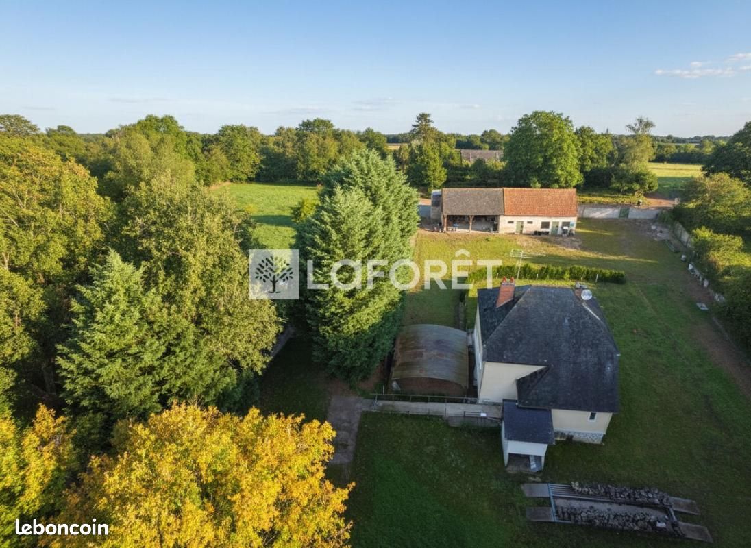 Maison 7 pièces 170 m² · à Gennes-Val-de-Loire · 170 m² · 231 500 €