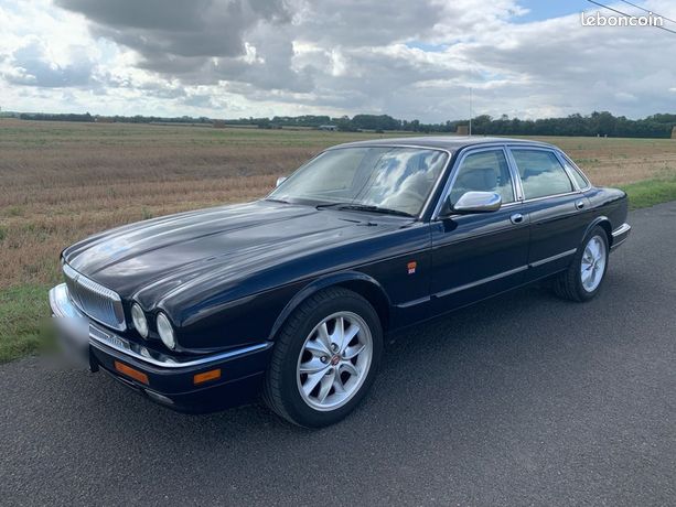 Daimler Double Six 1995