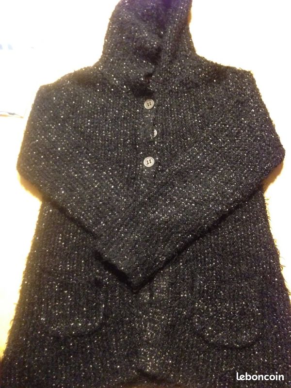 Gilet/veste à capuche noir 8 ans (image 1)