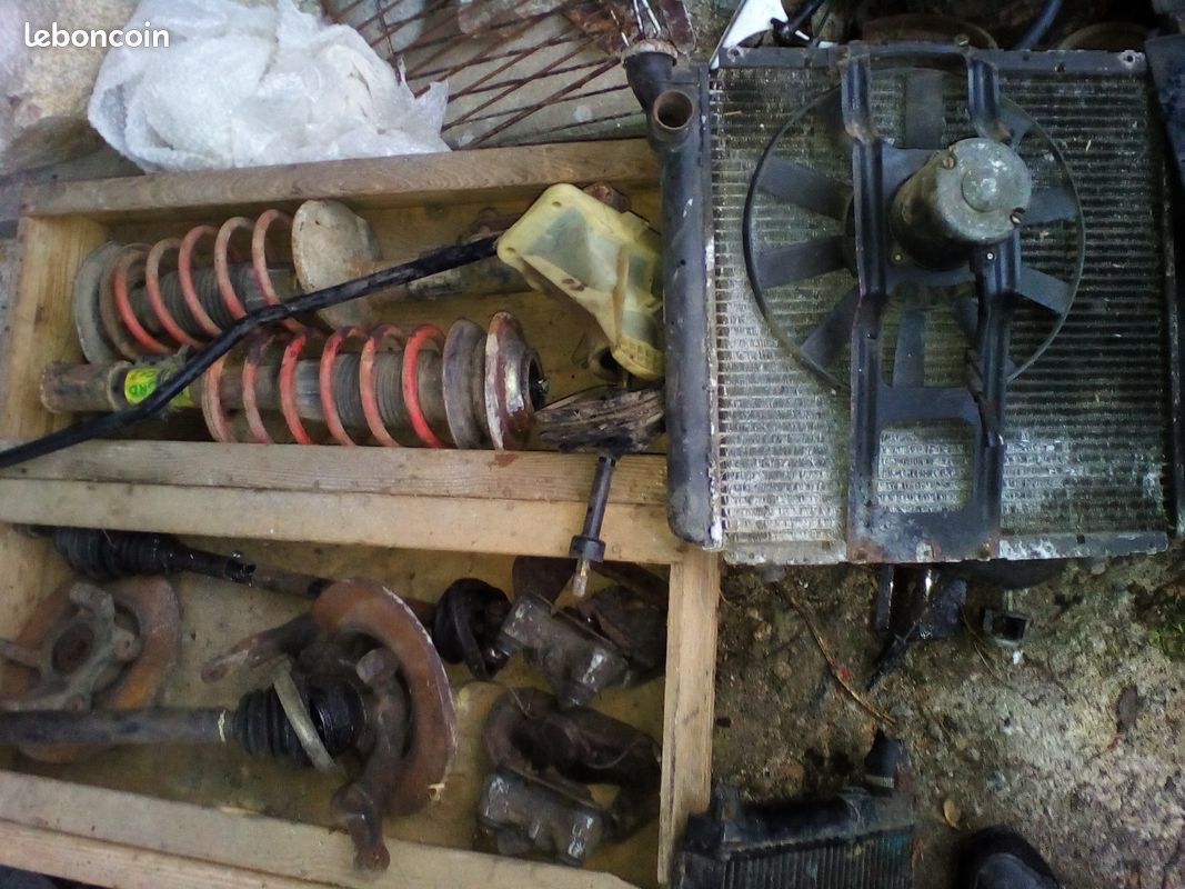 Pièces Auto Renault Super 5 Diesel – Lot De Pièces D’occasion Pour L’avant – État Fonctionnel