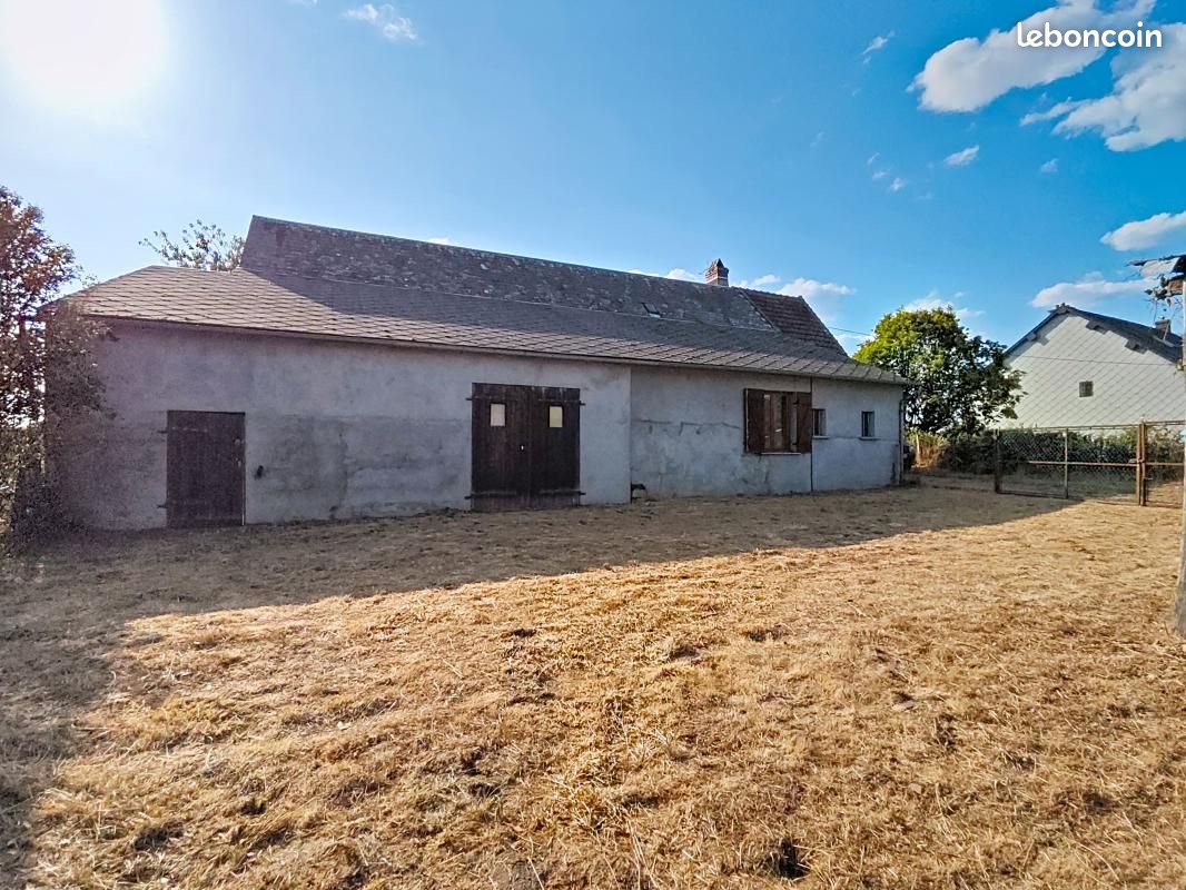 Maison 3 pièces 70 m² · à Saint-Forgeot · 70 m² · 75 000 €