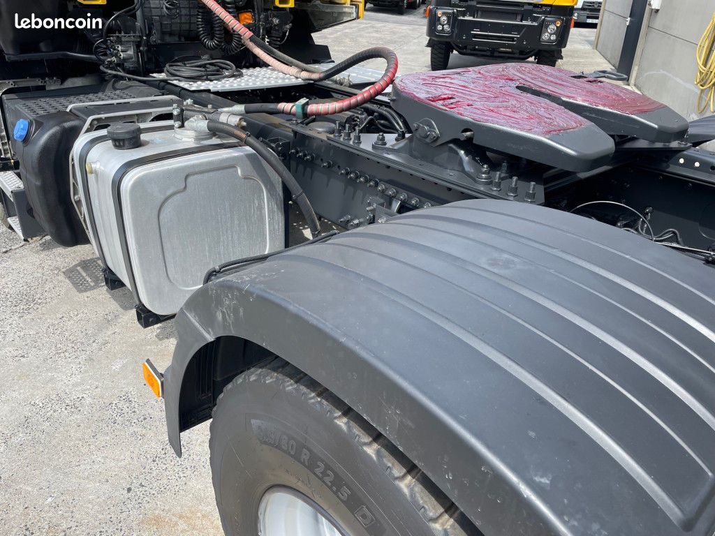 Renault 4X2 C440 (image 6)
