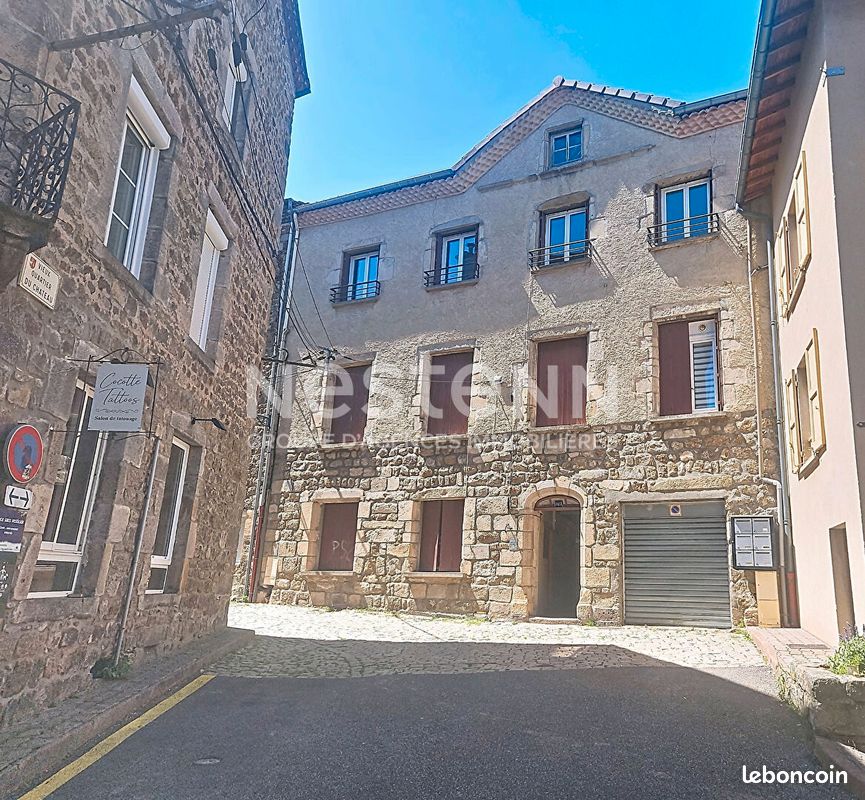 Immeuble 16 pièces 268 m² · à Monistrol-sur-Loire · 268 m² · 349 000 €