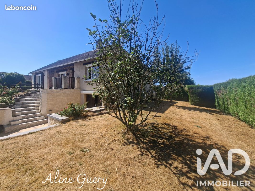 Maison 5 pièces 128 m² · à Frenelles-en-Vexin · 128 m² · 190 000 €