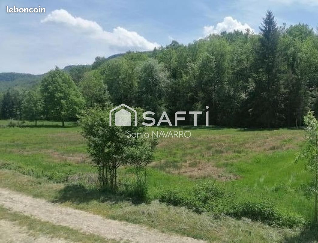 Terrain 2974 m² · à Bénaix · 2 974 m² · 45 000 €