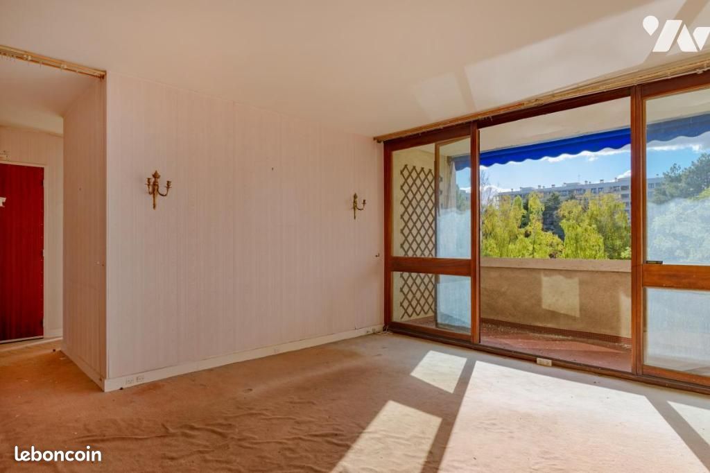 Appartement 4 pièces 78 m² · à Meudon · 78 m² · 216 000 €