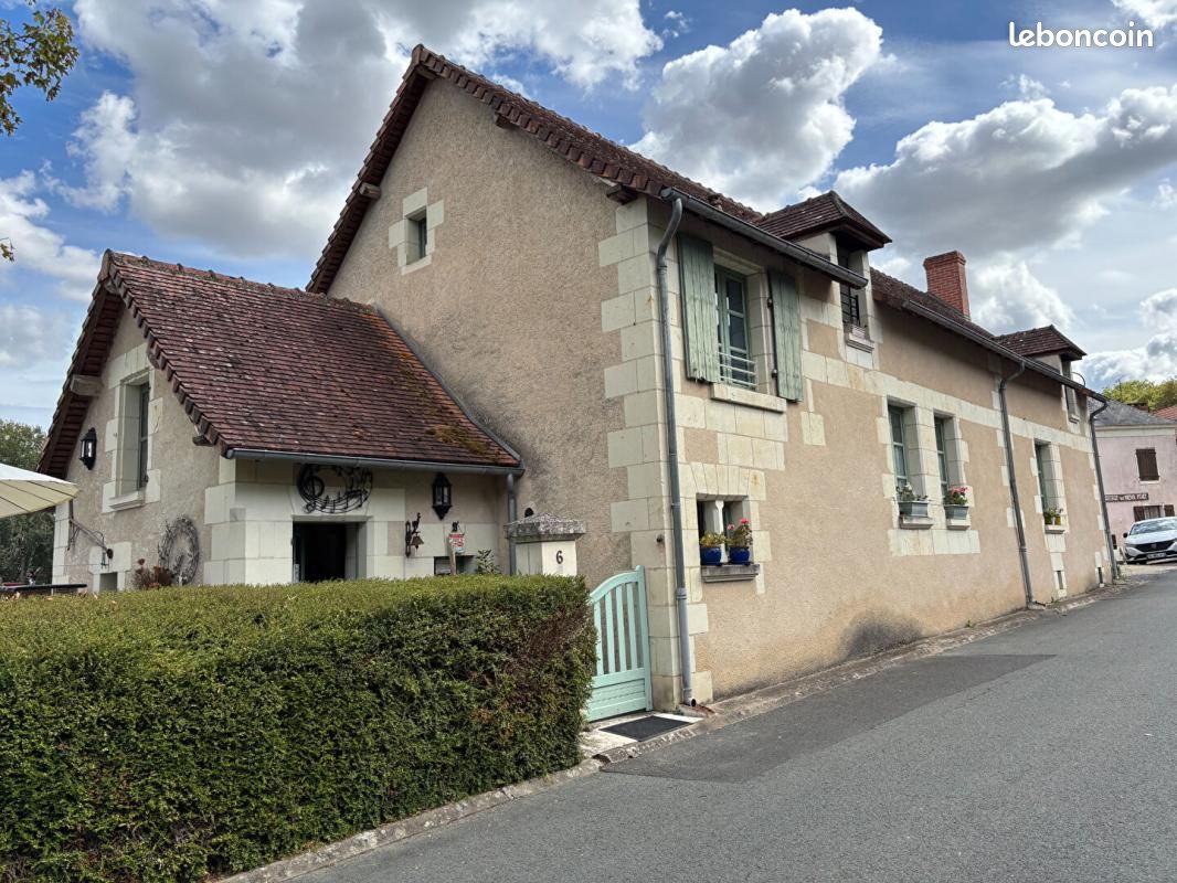 Maison 6 pièces 135 m² · à Mairé · 135 m² · 152 000 €