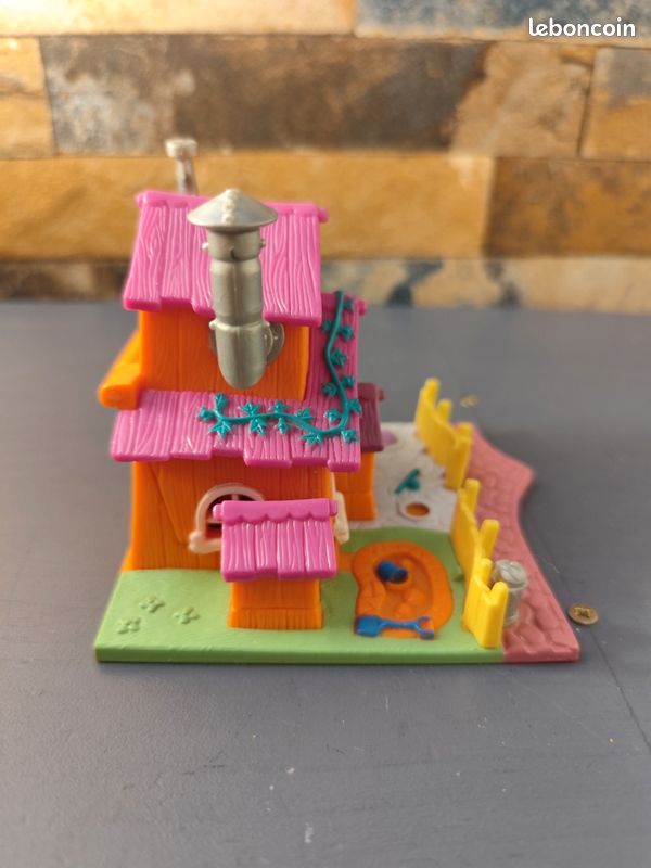 Polly Pocket Dog House (image 4)