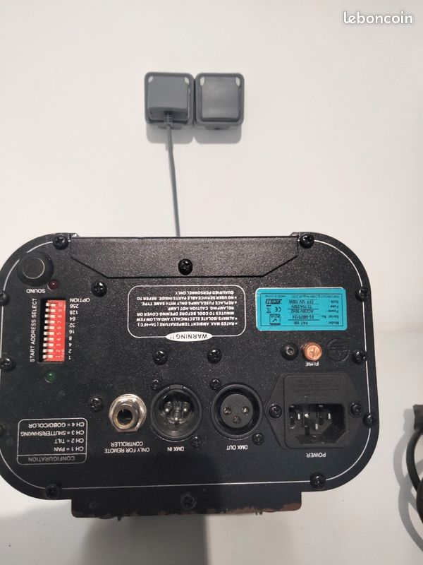 https://img.leboncoin.fr/api/v1/lbcpb1/images/f4/89/b3/f489b30fc5da2a7707813f785006d3fedbbdf5d6.jpg?rule=ad-large
