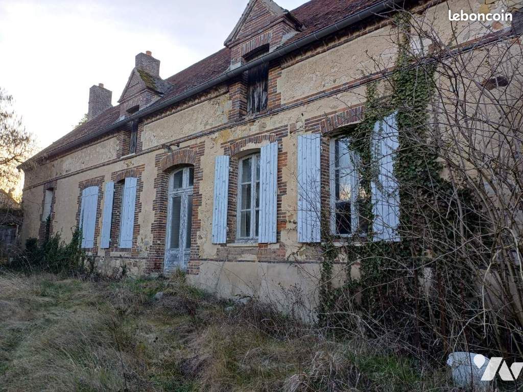 Maison 4 pièces 70 m² · à Courgenay · 70 m² · 95 000 €
