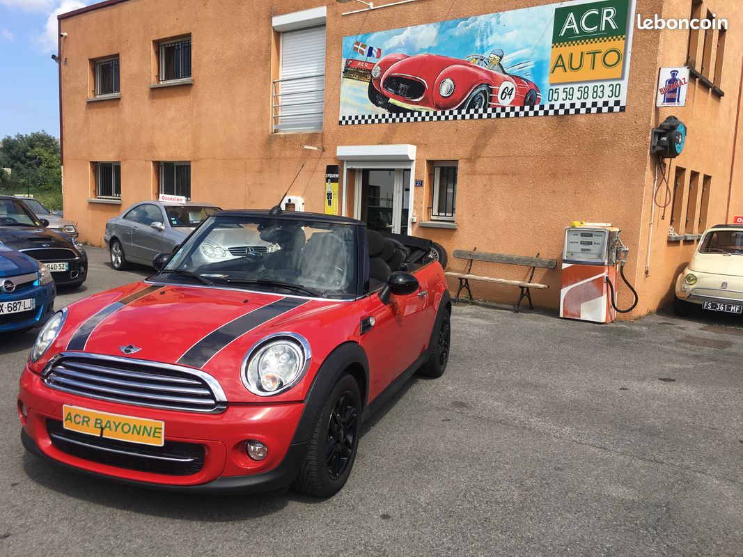Mini cabriolet ii (2) cabriolet 1.6 112 cooper d pack red hot chili ii (image 1)