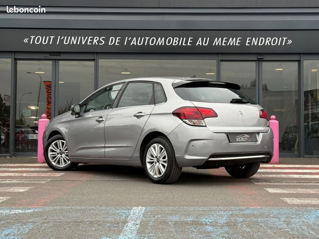 CITROEN C4 C4 BlueHDi 100ch BVM Millenium 1ERE MAIN GPS BLUETOOTH RADAR AVANT/ARRIÈRE AUCUN FRAIS (image 7)
