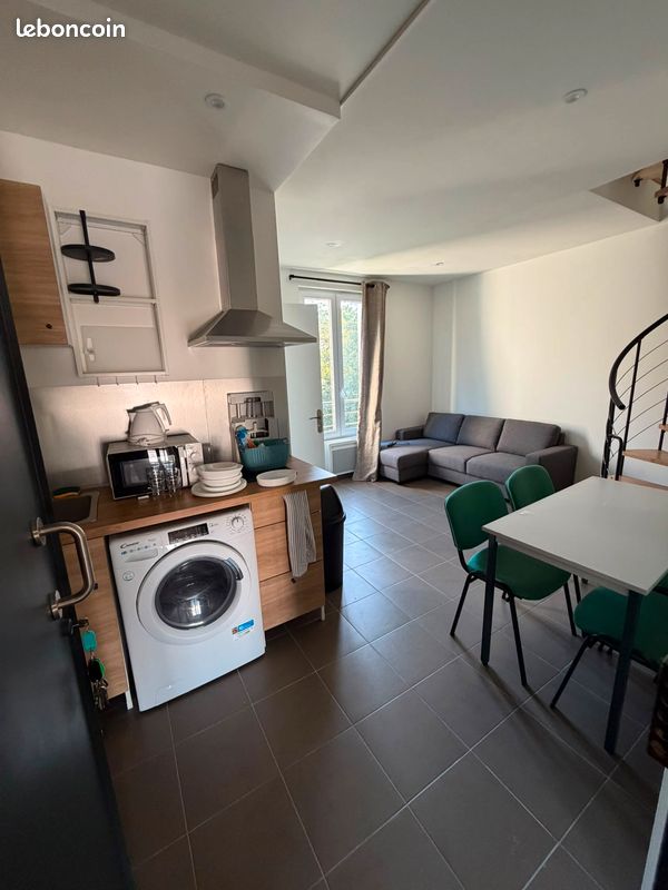 Appartement 3 pièces 45 m² · à Saint-Denis · 44,8 m² · 1 100 €