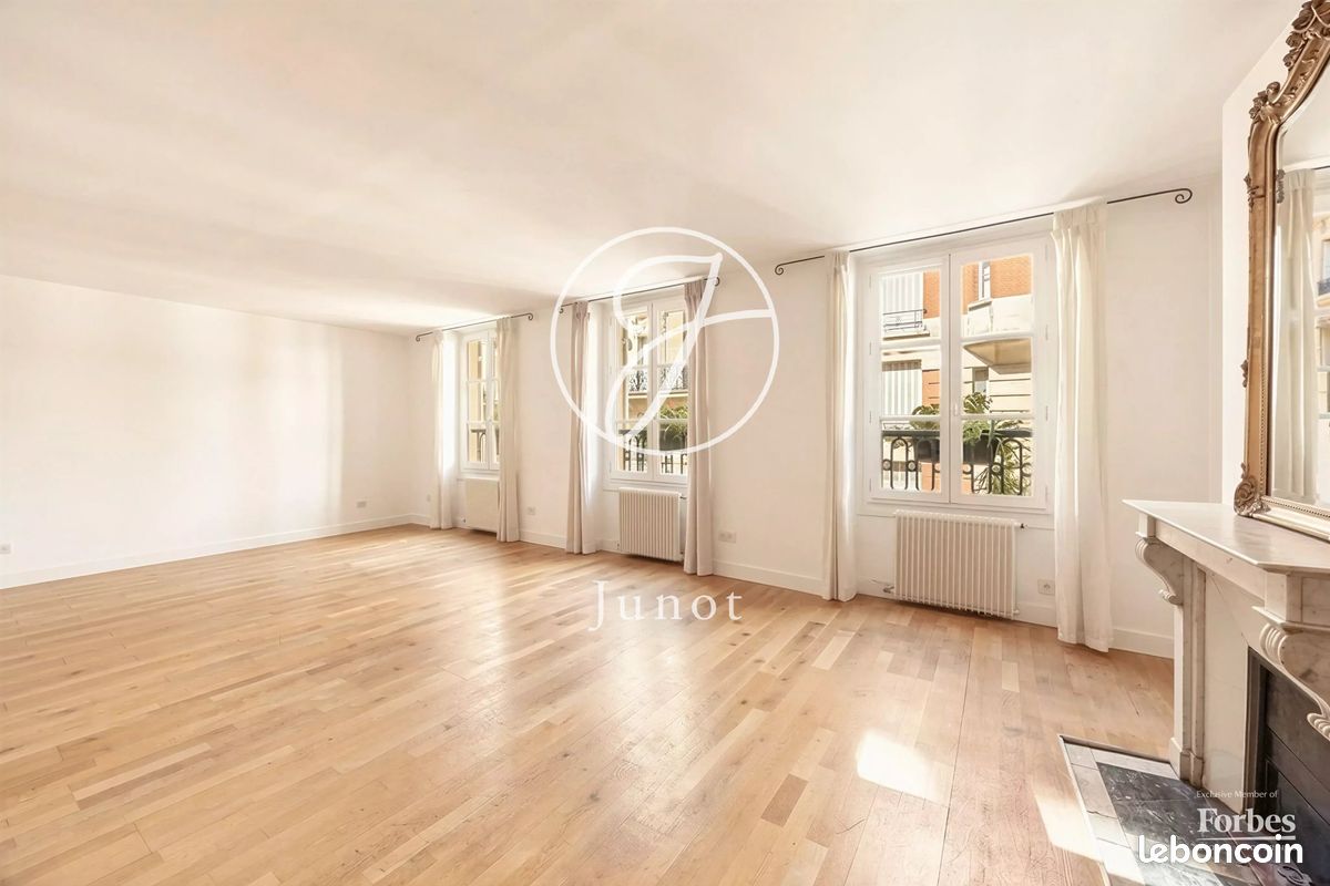 Appartement 5 pièces 106 m² · à Paris · 106 m² · 1 390 000 €
