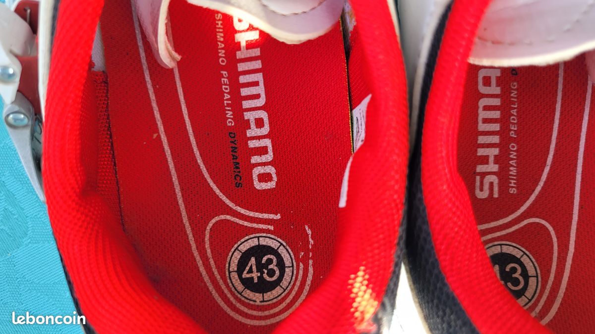 Chaussures cyclistes Shimano (image 3)