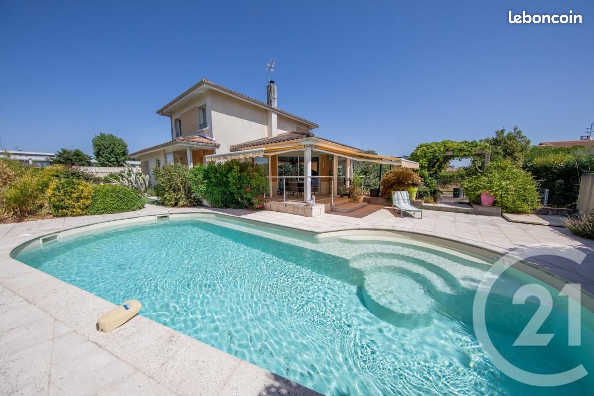 Maison 6 pièces 152 m² · à Parempuyre · 152 m² · 429 000 €