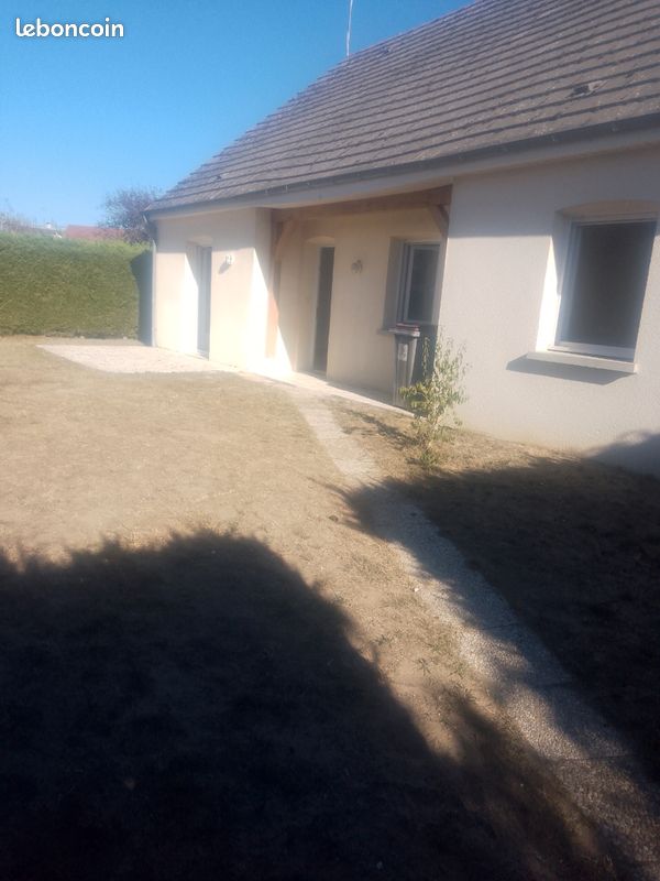Maison 5 pièces 90 m² · à Le Controis-en-Sologne · 90 m² · 700 €/mois