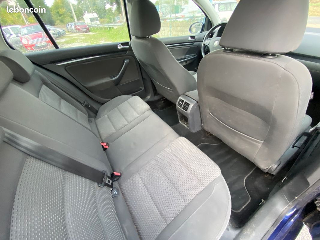 Volkswagen Golf v 1.9 tdi 105cv GT 246580km (image 11)