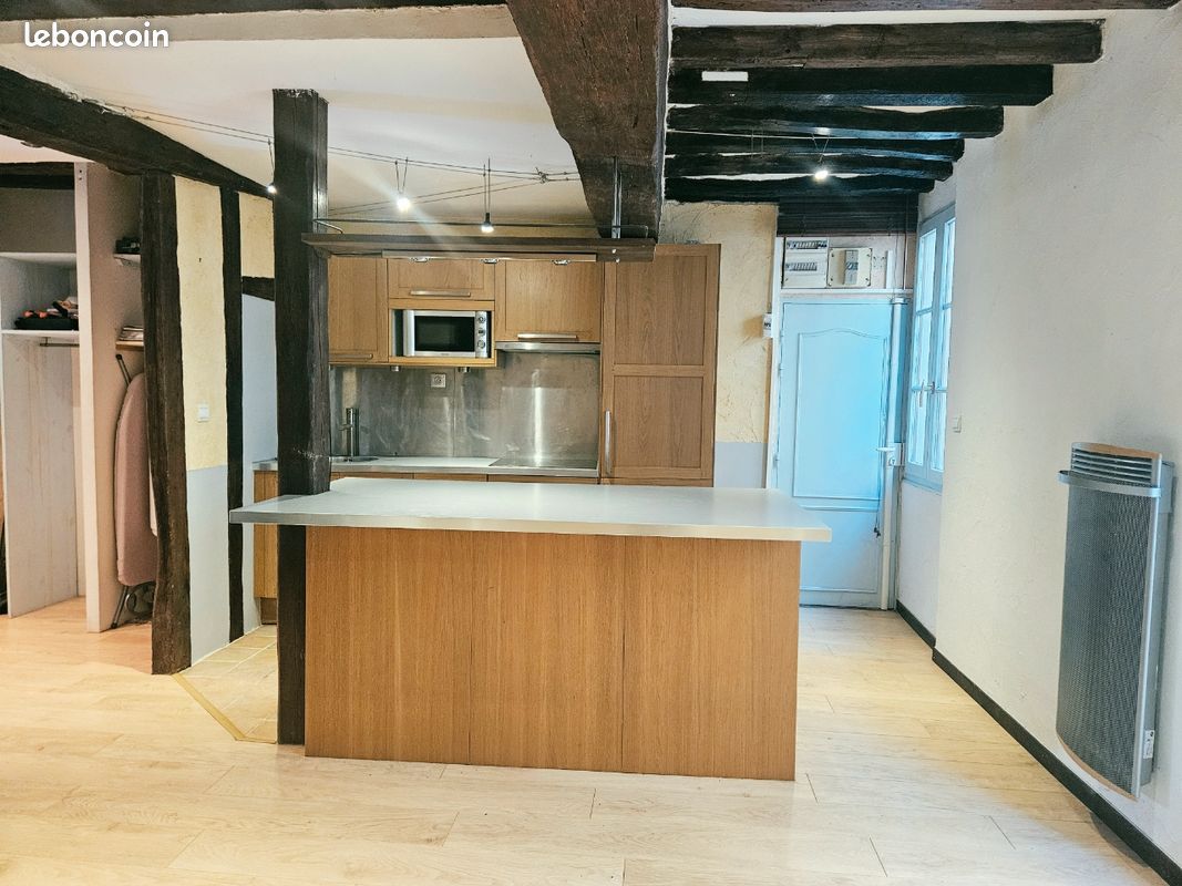 Appartement 2 pièces 48 m² · à Melun · 47,5 m² · 920 €