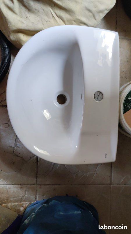 Lavabo neuf Roca (image 2)