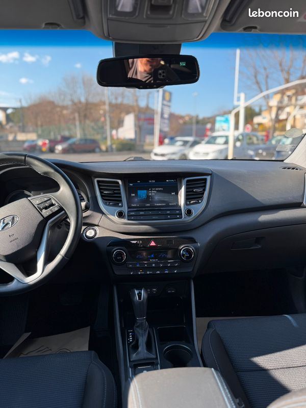 HYUNDAI - TUCSON 1.7 CRDi 141 2WD DCT-7 Edition Lounge (image 6)