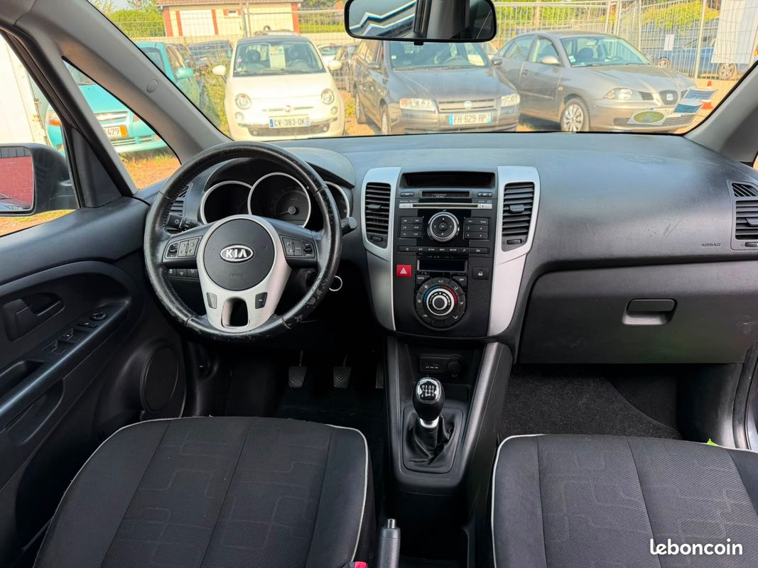 KIA VENGA 1.6 CRDi 115 ch ISG Premium GARANTIE 6 MOIS (image 14)
