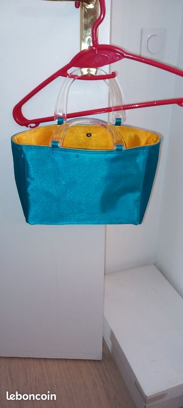 SAC "à main" TURQUOISE SATINÉ MULTI-USAGES (image 2)