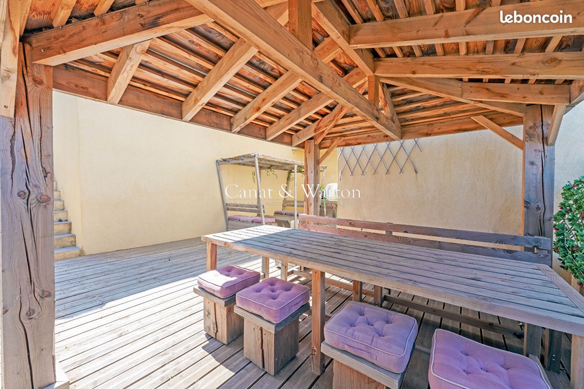 Appartement 2 pièces 51 m² · à Saint-Raphaël · 51 m² · 229 000 €