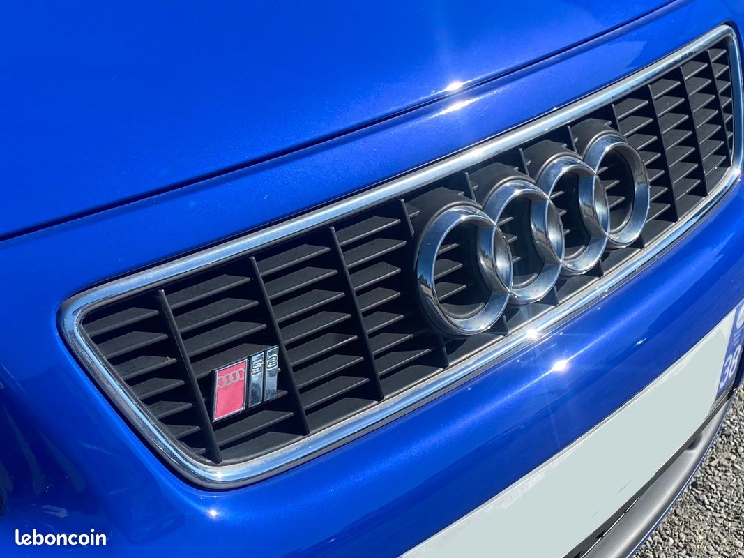 Audi S3 Quattro (8L1) 1.8 i Turbo 210cv / BLEU NOGARO / TOIT OUVRANT / SIÈGES EN CUIR RECARO / VOLANT ALCANTARA (image 24)