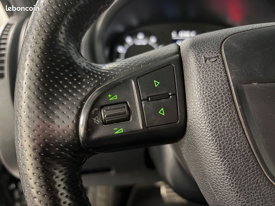 Skoda FABIA 1.4 tsi 180 rs RS DSG - RADAR - GPS - REGULATEUR (image 39)