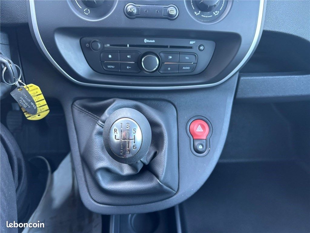 Renault Kangoo BLUE DCI 95 Business (image 22)