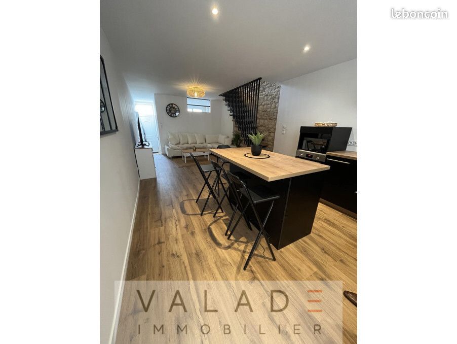 Maison 5 pièces 109 m² - Rochefort 17300 (image 3)