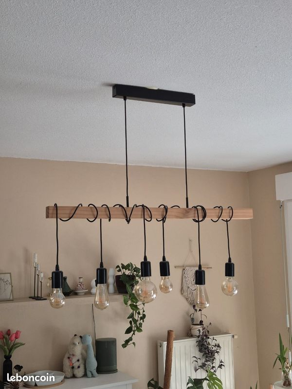 Lustre moderne (image 1)