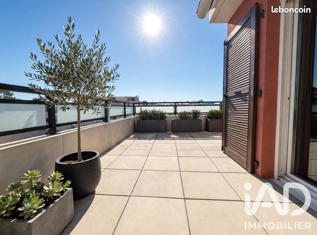 Appartement 4 pièces 94 m² · à La Seyne-sur-Mer · 94 m² · 439 000 €