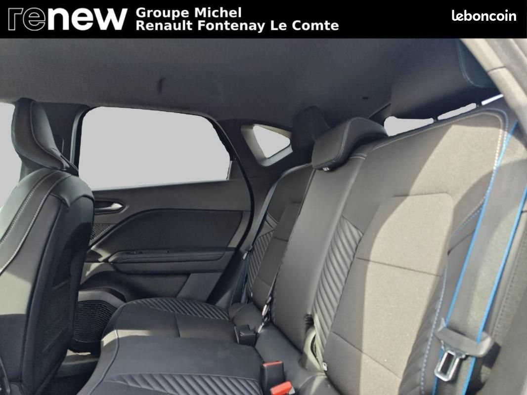 Renault Captur E-Tech full hybrid 145 ch Techno (image 9)