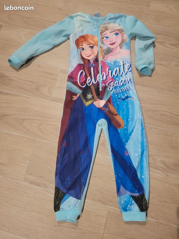 Combinaison sur pyjama (image 1)