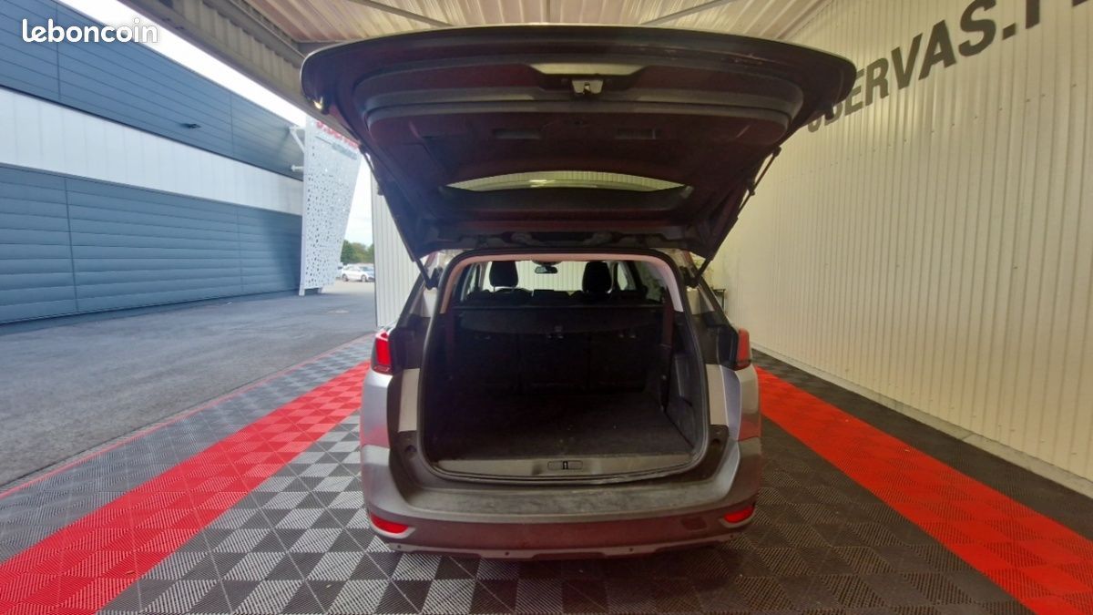 Peugeot 5008 BlueHDi 130 S&S EAT8 Active Business (image 11)