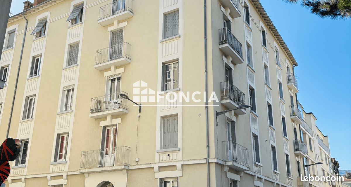 Appartement 4 pièces 80 m² · à Grenoble · 80 m² · 168 000 €