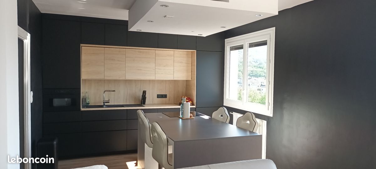 Appartement 3 pièces 62 m² · à Chambéry · 62 m² · 220 000 €