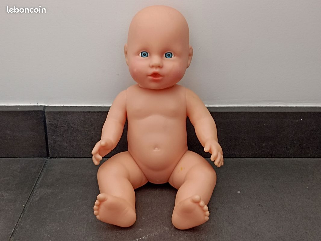 Lot à 10 euros de Peluches et poupées (image 10)