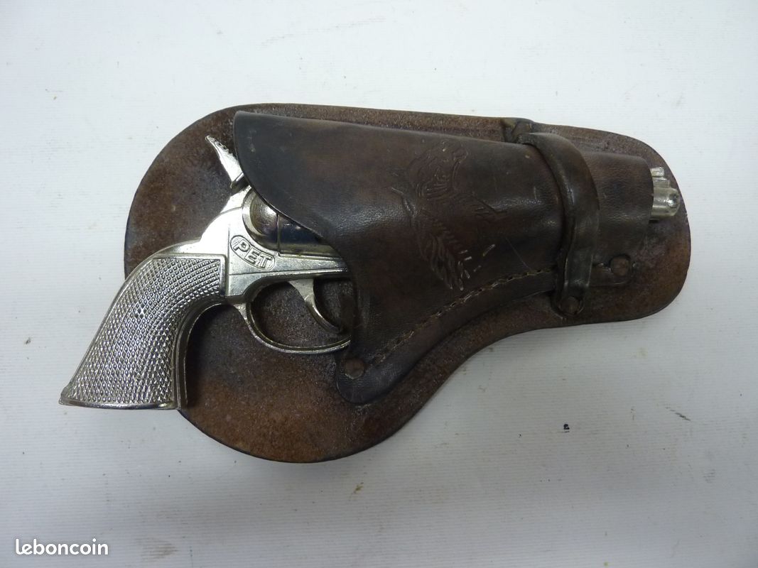 Pistolet Jouet Luger En Plastique Soufflé - Vintage Années 60-70 - Neuf De Stock
