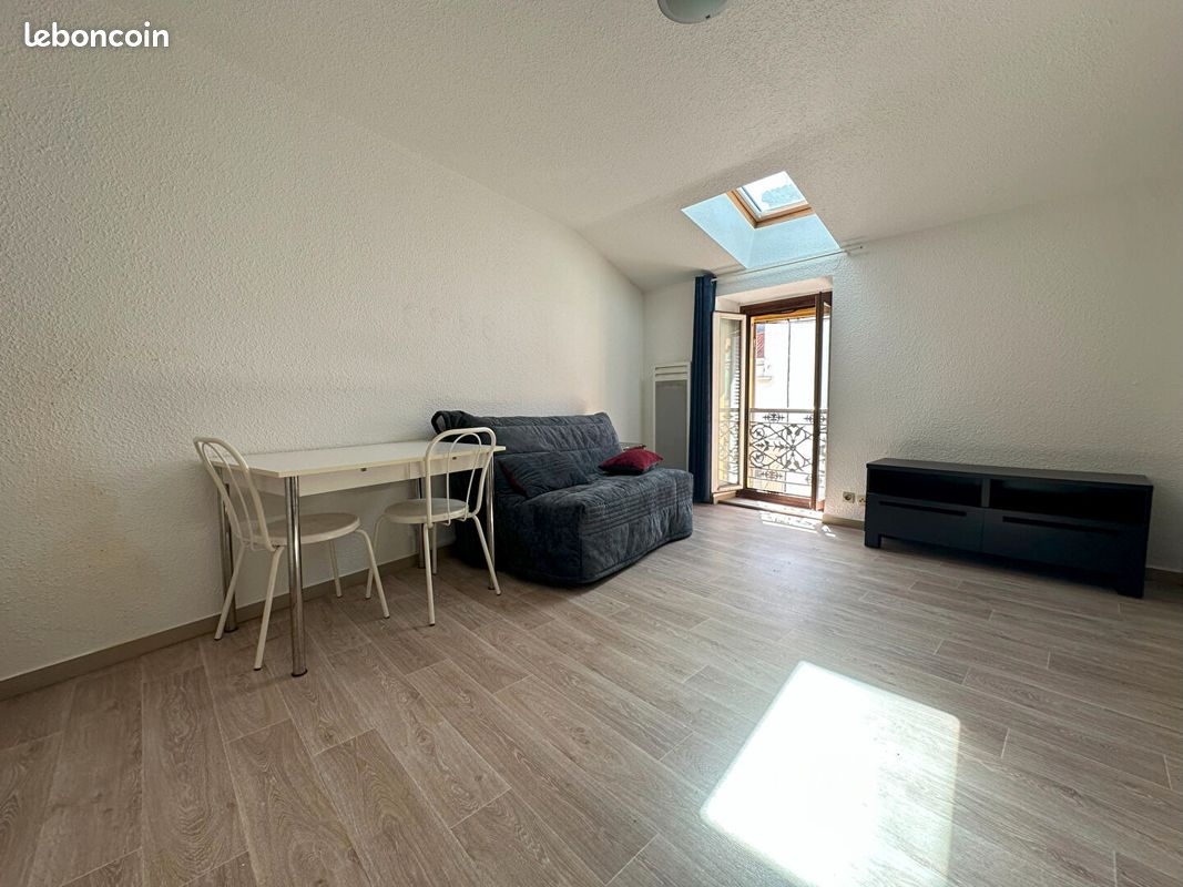 Appartement 1 pièce 26 m² · à Moirans · 26 m² · 365 €