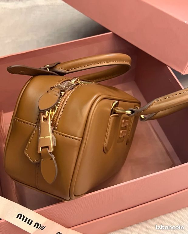 Miumiu bowling handbag (image 8)