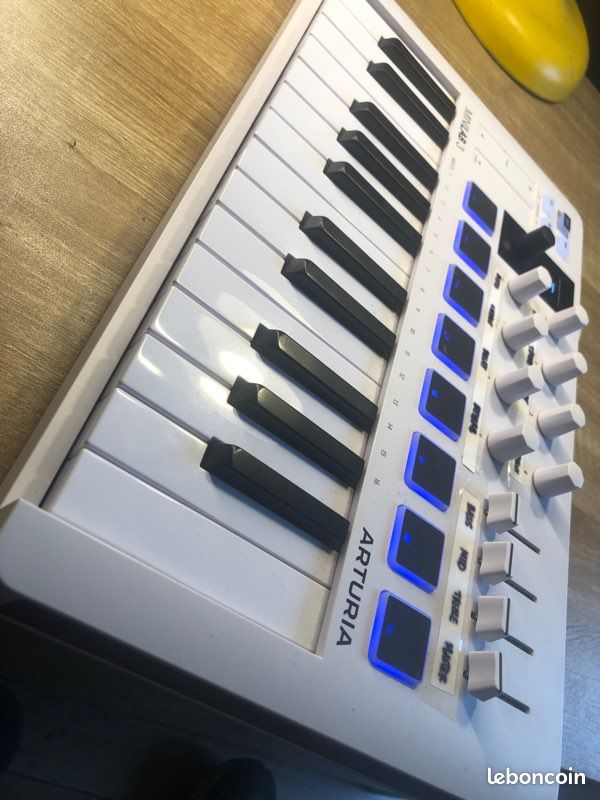 Arturia MiniLab 3 (image 4)