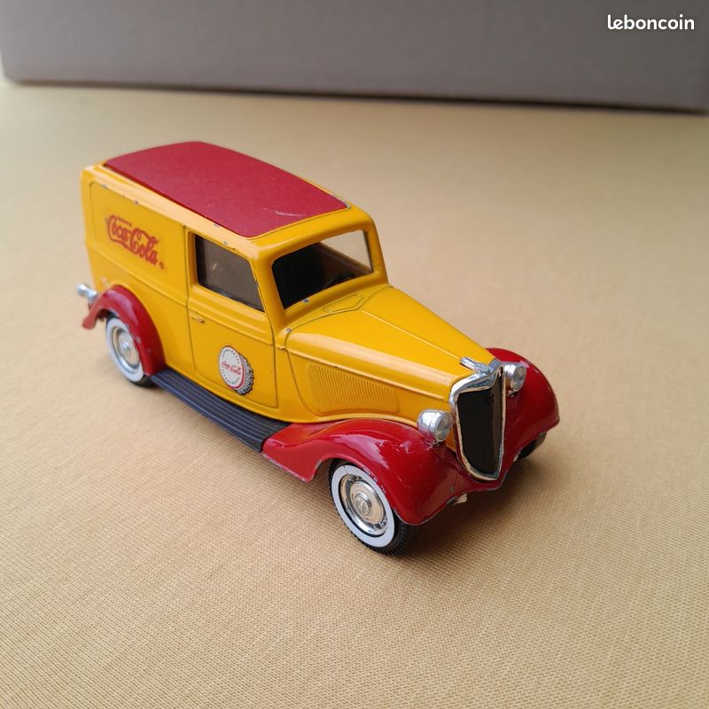 FORD V8 de 1936 CITERNE SHELL o 1/19 no 1/18 SOLIDO voiture