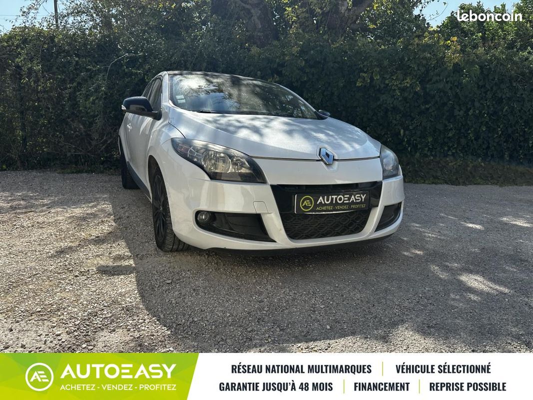 Renault Megane 3 Coupé 1.9 dCi 130ch FAP Monaco GP eco² Euro5 (image 7)